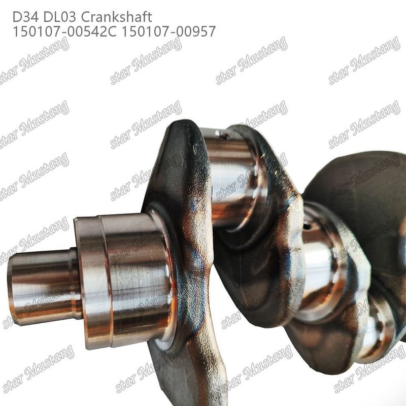 D34 DL03 엔진 크랑크 샤프트 150107-00542C 150107-00957 Doosan DAEWOO 엔진 예비 부품